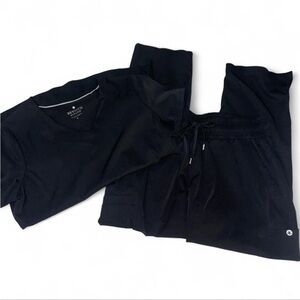 Beyond Yoga Black Scrub Top - PS